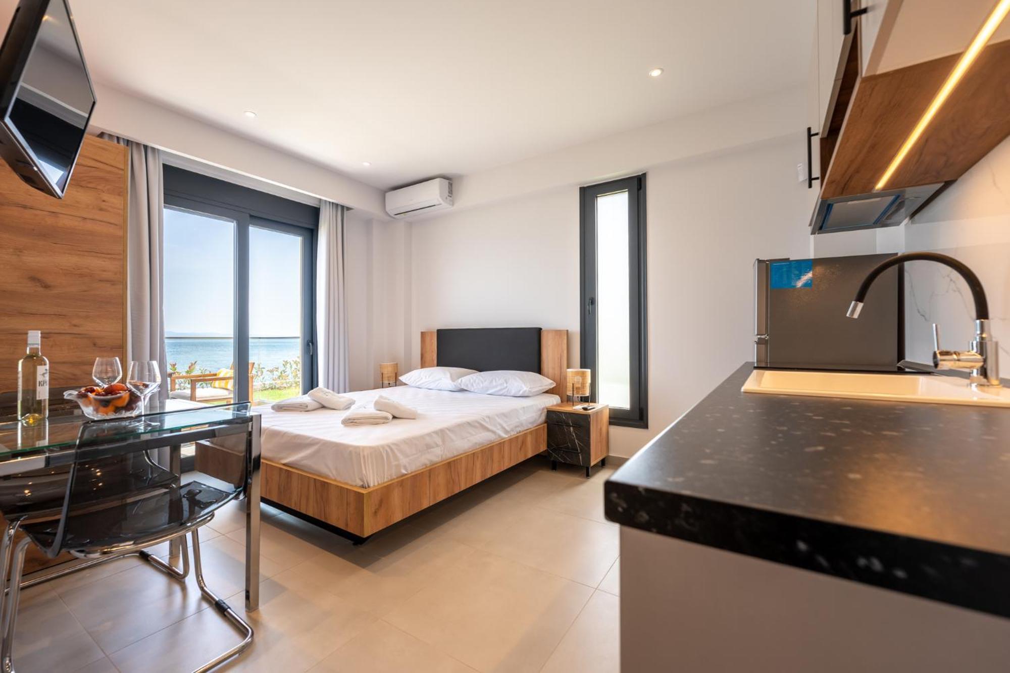 Azzurro E Verde By Rentalspro - Nea Potidaia Halkidiki Nea Poteidaia Luaran gambar